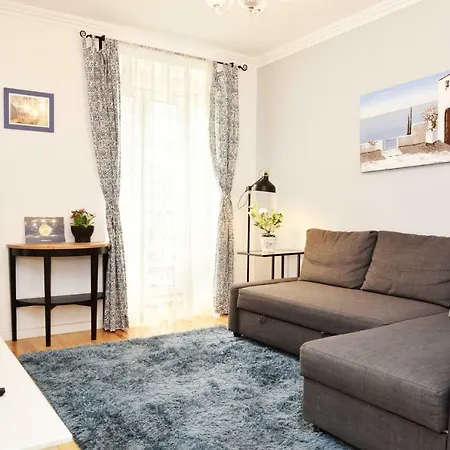 Santana 1 - Checkinhome Apartamento Lisboa