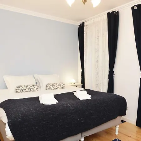 Daire Santana 1 - Checkinhome *